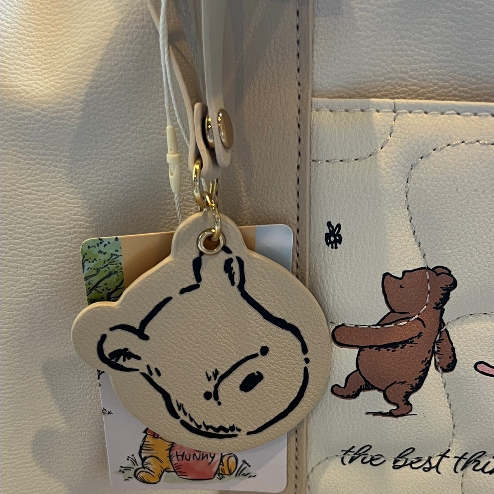 Disney Winnie the Pooh Overnight Bag by Primark. - Picture 4 of 6